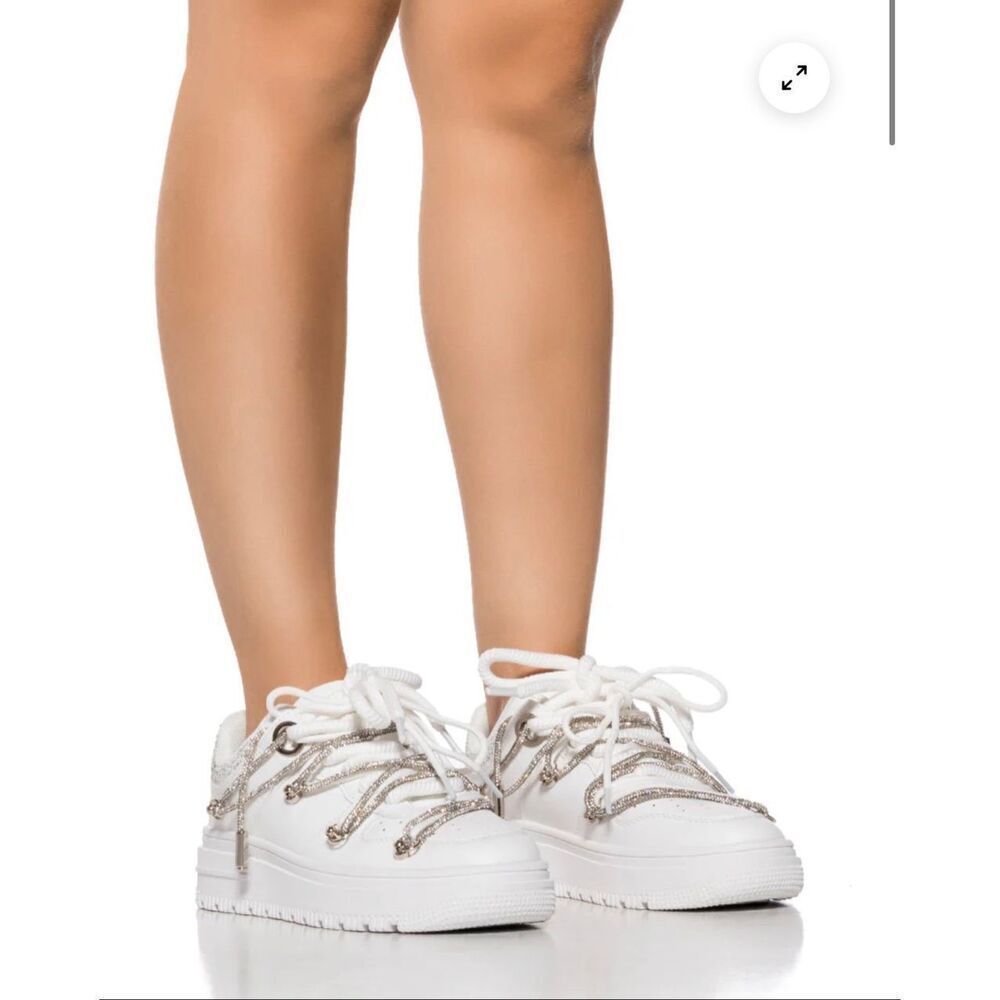 AZALEA WANG FINOLA EMBELLISHED FLATFORM SNEAKER